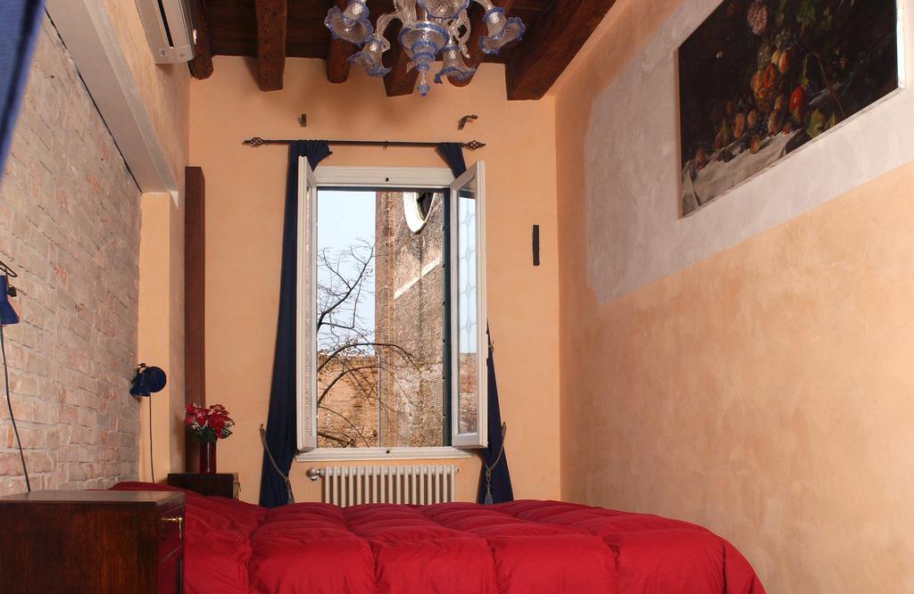 Ca Tornielli Apartment Veneţia Cameră foto